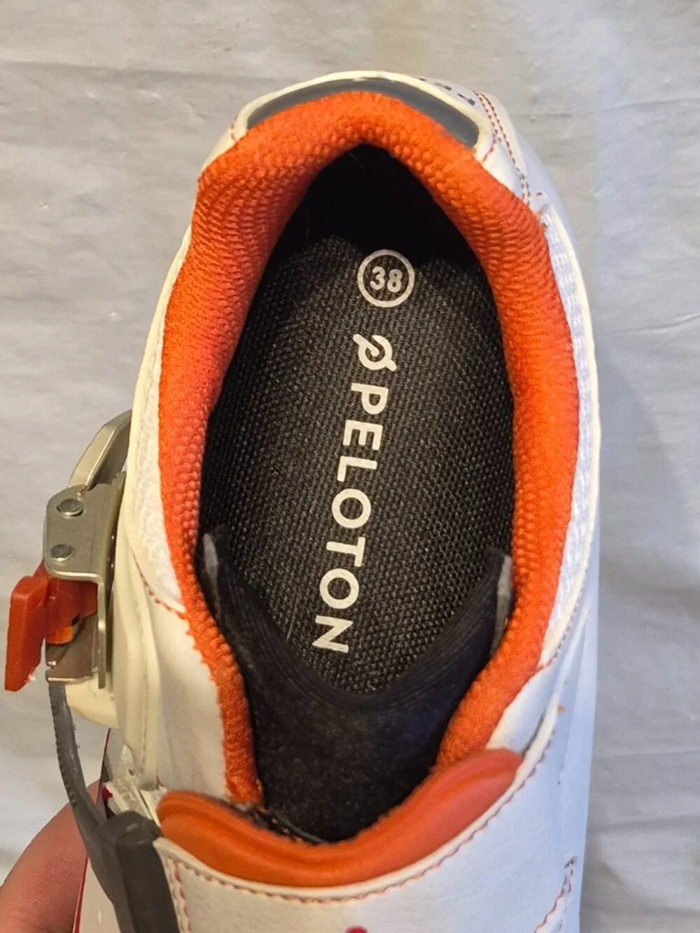 NEW In Box Peloton Womens 7.5 PL-SH-01 Women's Indoor Cycling Shoes With Cleats